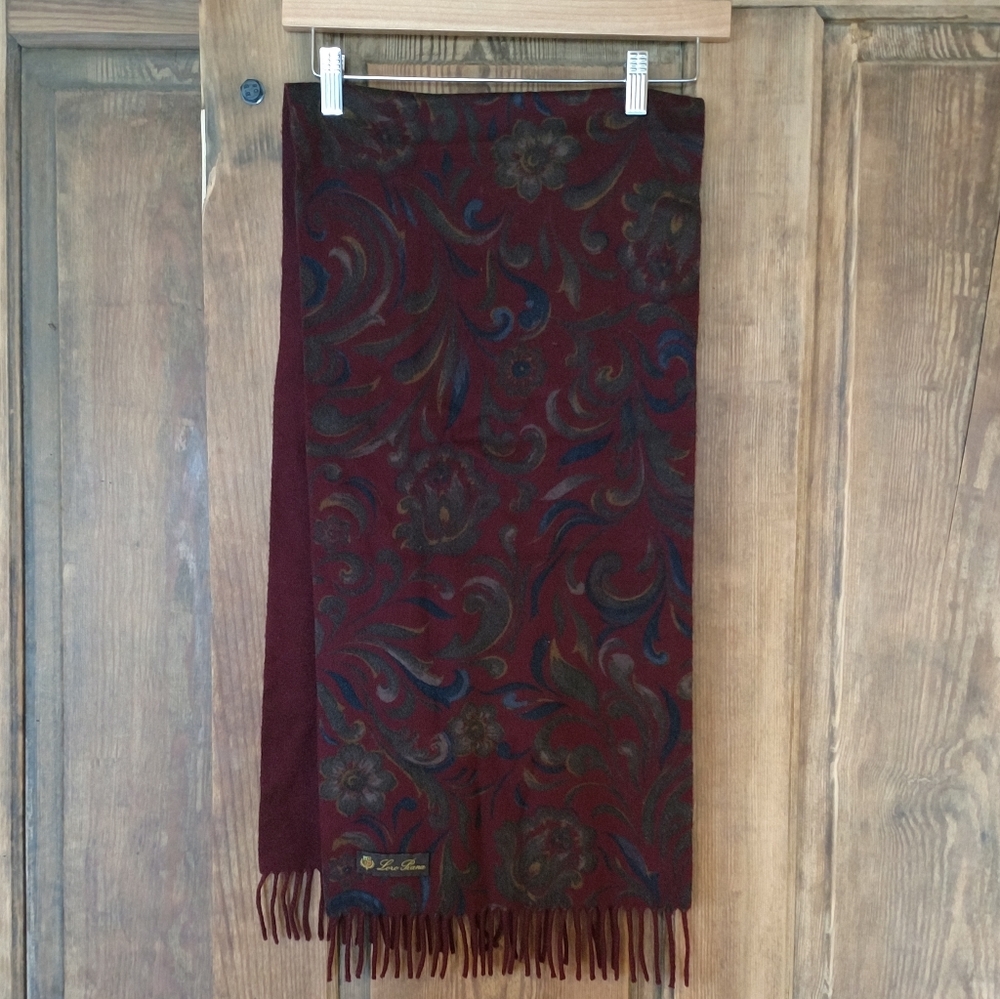 Loro Piana 100% Cashmere Scarf